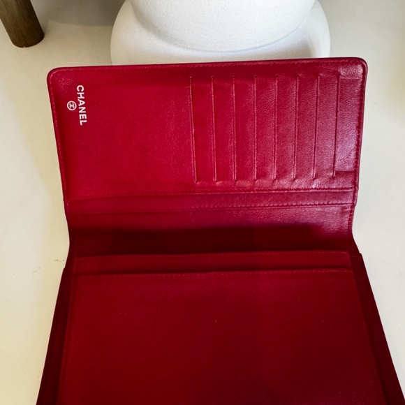 CHANEL CAVIAR WALLET - Picture 5 of 16